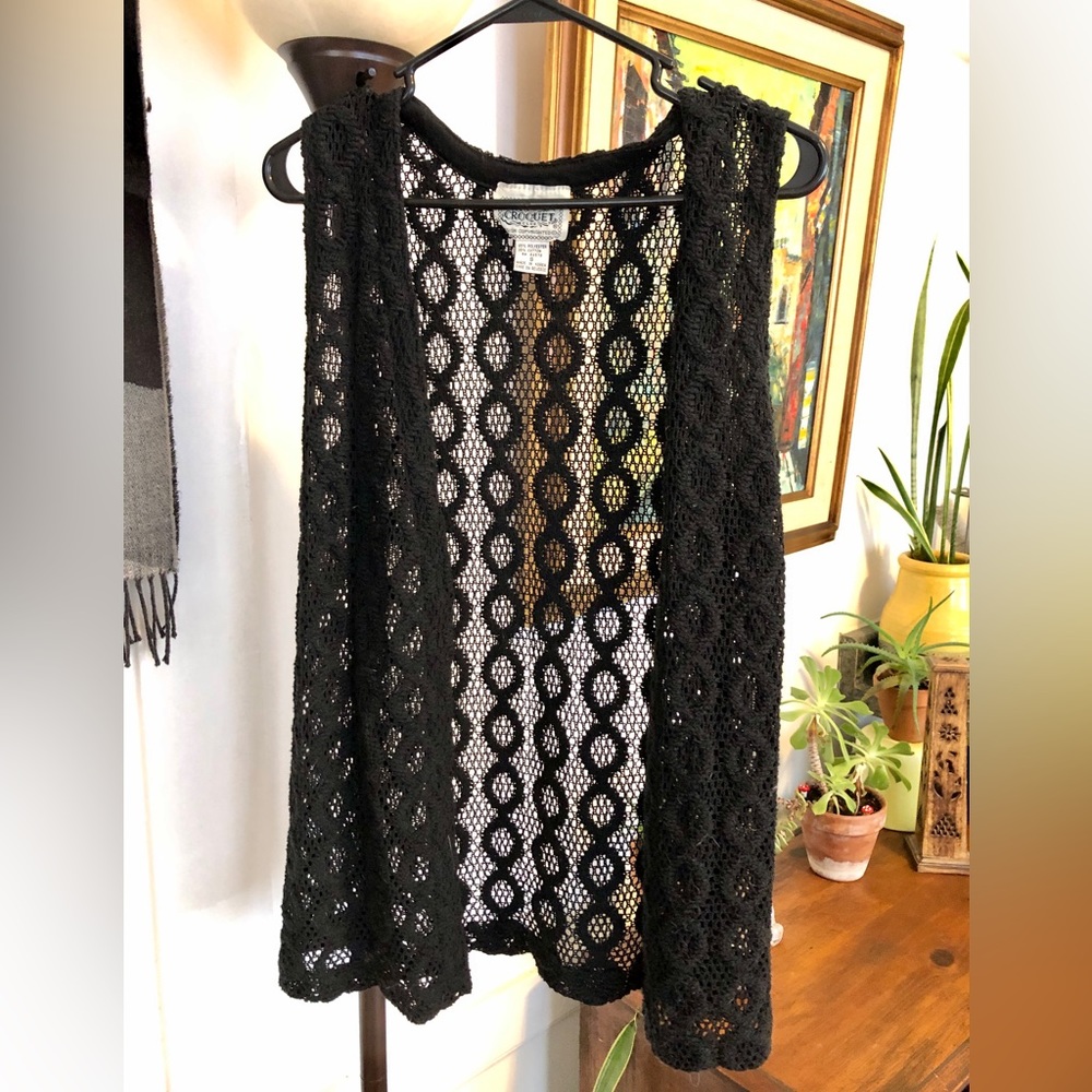 Vintage Crochet Sleeveless Coverup Sweater